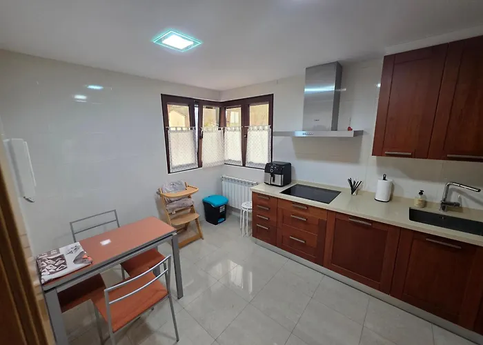 펜션 El Refugio De Mestas Vv-3813-as 메스타스 데 콘